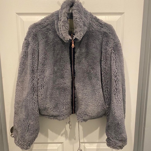 Anthropologie Elevenses faux fur/fuzzy jacket - Picture 2 of 3